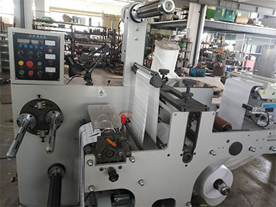 pressure adjustment method of die cutting machine